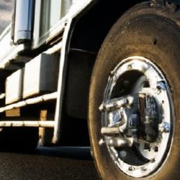 Unlock the Secrets to Heavy Duty Towing: Discover Affordable Big Rig and Commercial Towing Services Right in Your Area!