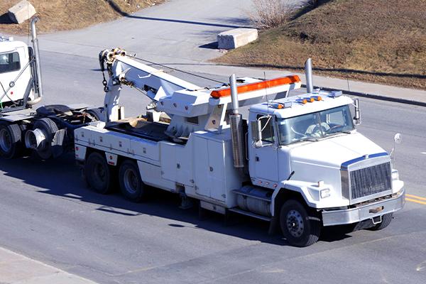 2) Specialized equipment‌ for Large Vehicles: Heavy duty towing in Dallas requires advanced machinery like‍ winches, boom trucks,⁤ and <a href=